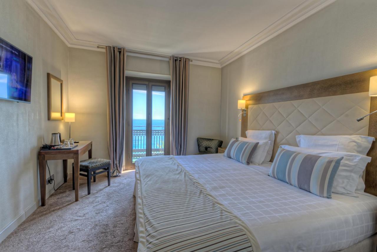 Chambre Double Supérieure avec Balcon - Vue sur Mer