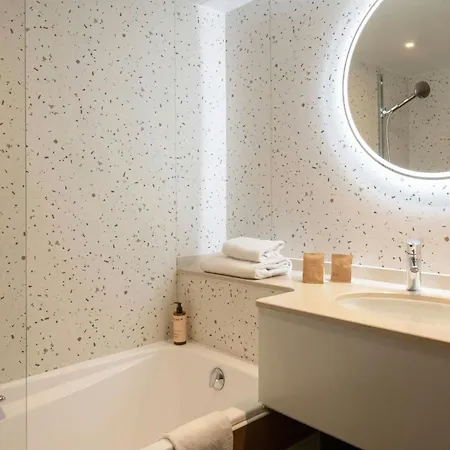 Mercure Nice Centre Notre Dame-2